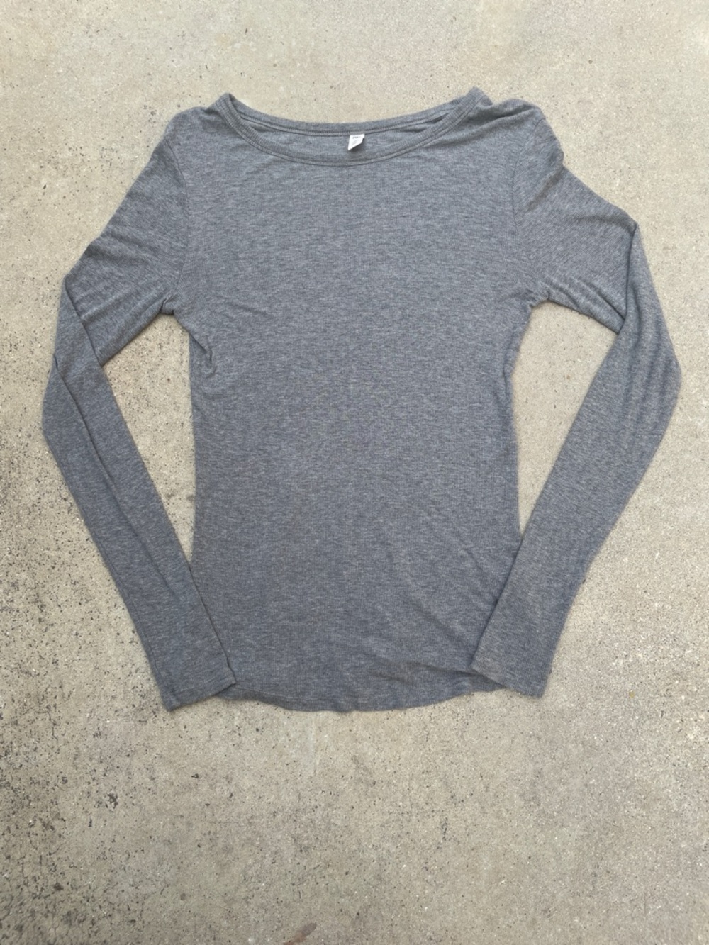Women’s grey thermal top